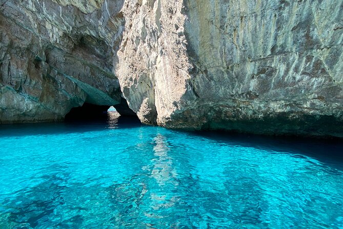 Half day tour of Capri by private boat - Getting on the Water at Capri Precious Boat Tours (And Why It’s Easy)
