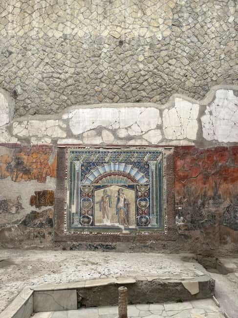 HERCULANEUM AND VESUVIUS: PRESTIGE TOUR FROM NAPLES - The multilingual assistant and geolocated audio guide