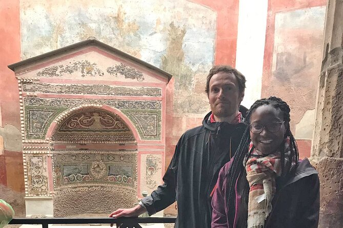 Herculaneum Private Guided Tour Led by a Local Top-rated Guide - All inclusive - Amphitheater and Decumanus: reading the city like a map
