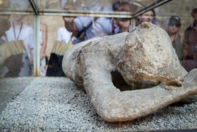 Herculaneum, Vesuvius and Pompeii Full Day Tour from Naples - The Vesuvius Climb: Crater Time and That Steep Last Push