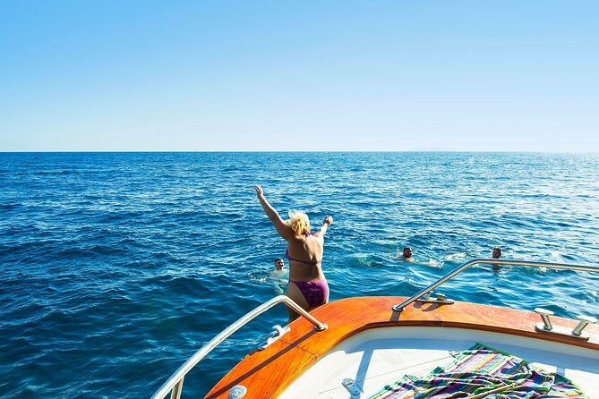 Ischia and Procida Boat Tour: Small-Group from Sorrento - On-board comfort, crew style, and what to bring