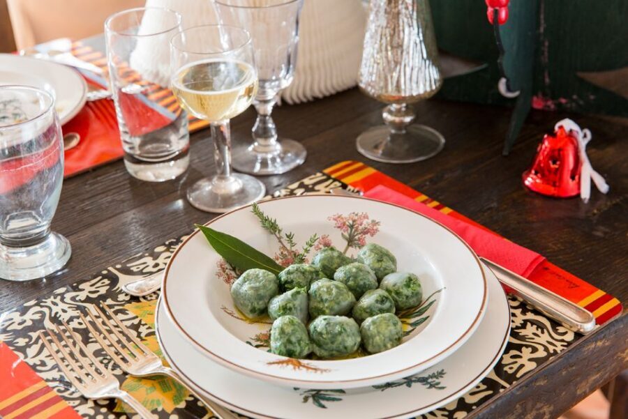 Ischia: Dining Experience at a Local's Home - Language, Hospitality, and the Real-World Home Touch