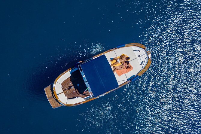 Ischia island private excursion on Gozzo Aprea Milano 8,3m - Castello Aragonese: seeing a fortress the way boats get the best angle