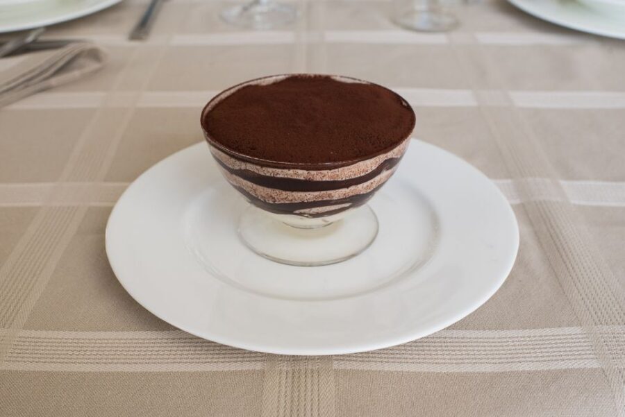 Ischia: Pasta & Tiramisu Cooking Class at a Local's Home - The 3-hour flow: from aperitivo to the table
