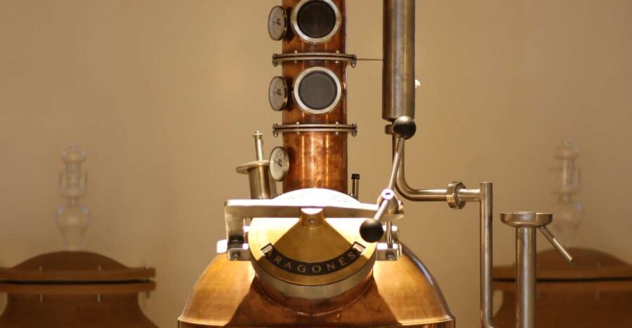 Ischia: Private Distillery Tour and tasting with the Artisan - Walking through the distillery: production you can actually see