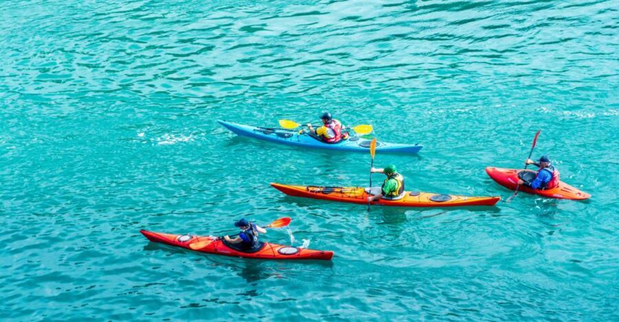 Kayak experience - The route: cliffs, coves, and sea caves (what it feels like)