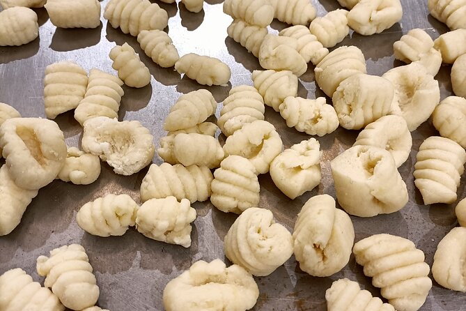 Lezione di Cucina : Pasta Fresca - The chef-led lesson: kneading fresh pasta the right way