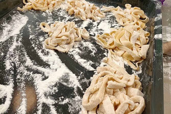 Lezione di Cucina : Pasta Fresca - Cooking together, then tasting everything at lunch