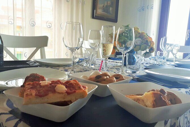 Make Neapolitan Pizza With A View Of Naples - Price: Does $72.70 Buy Real Value Here?