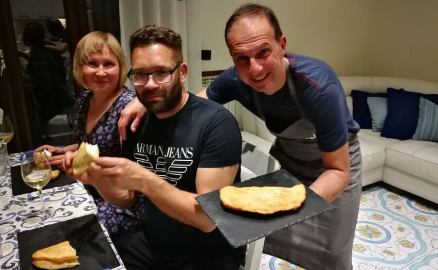 Make Neapolitan Pizza With A View Of Naples Like No Other - Key things you’ll notice right away