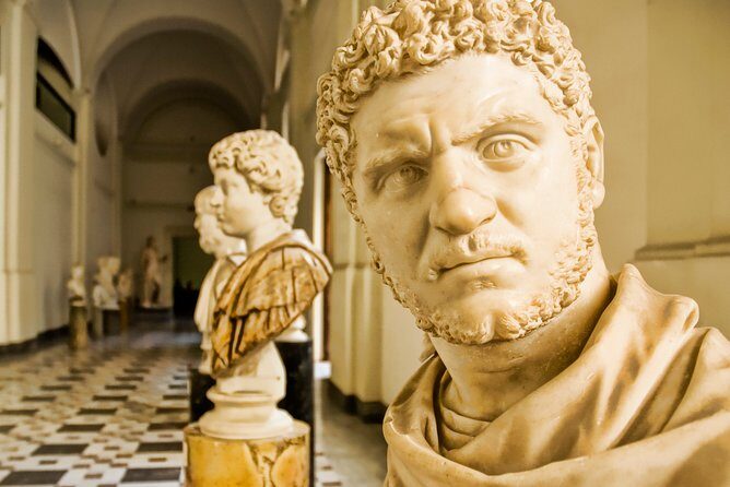 MANN - Archaeological Museum Private Tour with Archaeologist - Meeting at Piazza Museo: how the 2-hour rhythm plays out