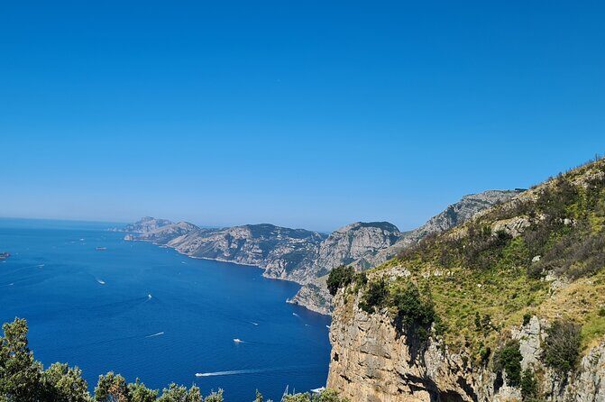 Mount San Liberatore Hike - Amalfi coast - The real itinerary flow: hike up, view, then back down