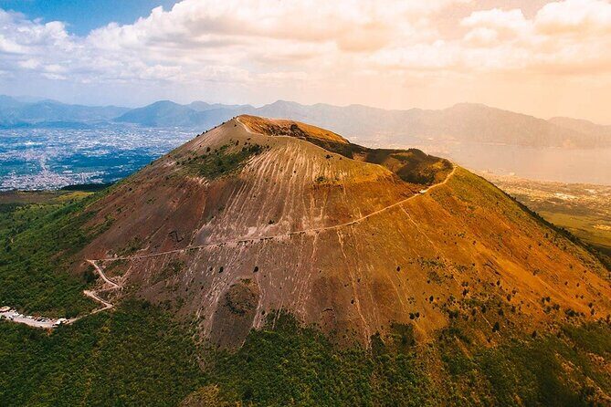 Mount Vesuvius and Pompeii private tour - What Dodi’s style teaches you about getting more from the day