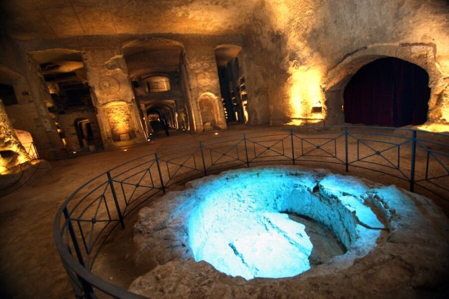 Naples: 7 Days Pass - Pompeii, Museums & Transport Included - Palaces, churches, and Caravaggio-adjacent stops