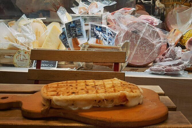Naples as a local - Authentic Street Food Tour - Key things to know before you go