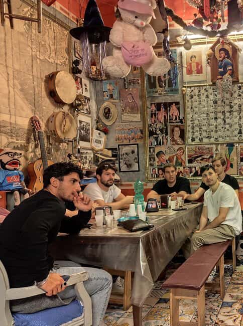 Naples: Authentic Family Home Lunch with Music Show & Spanish Quarters Tour - Who this suits best (and who should skip)