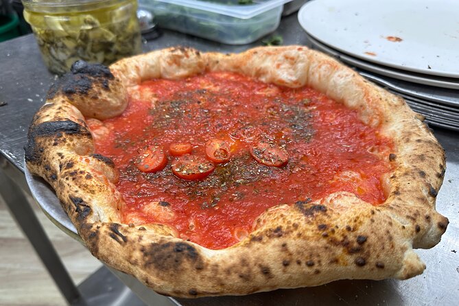 Naples: Authentic Italian Pizza Making Class with Local Pizzaiolo - Toppings and Sauce: Building a Pizza That Bakes Like It Means It