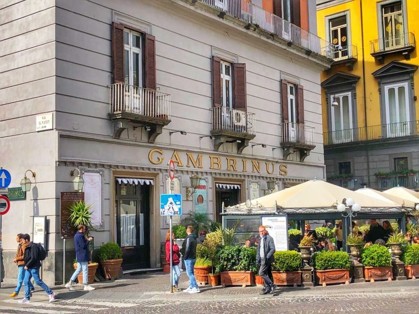 Naples Best City Highlights Tour with Local Guide - Pastry tastings: how to snack without losing the rhythm