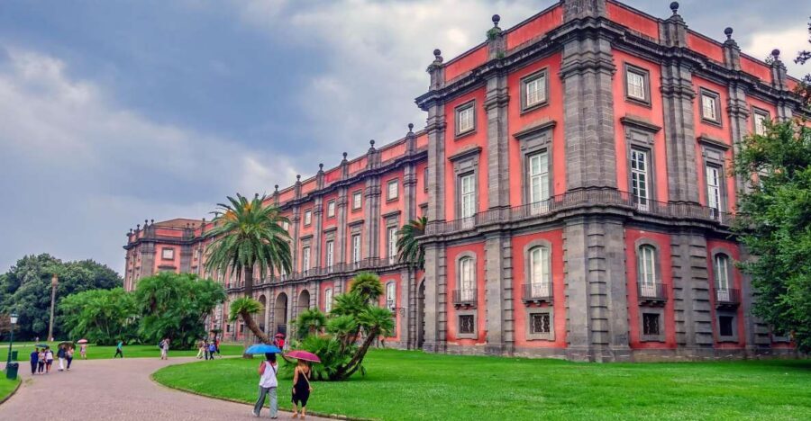 Naples: Capodimonte Museum 2-Hour Guided Private Tour - Meeting at Porta Grande and starting with the right museum rhythm