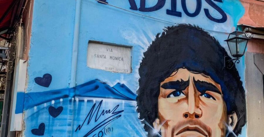 Naples: Diego Maradona Guided City Walking Tour - Piazza del Plebiscito and Galleria Umberto I: Naples with two faces