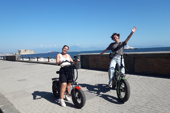 Naples electric bike tour Partenope - Piazza del Plebiscito and the Royal Palace: Classic Naples Power Spots