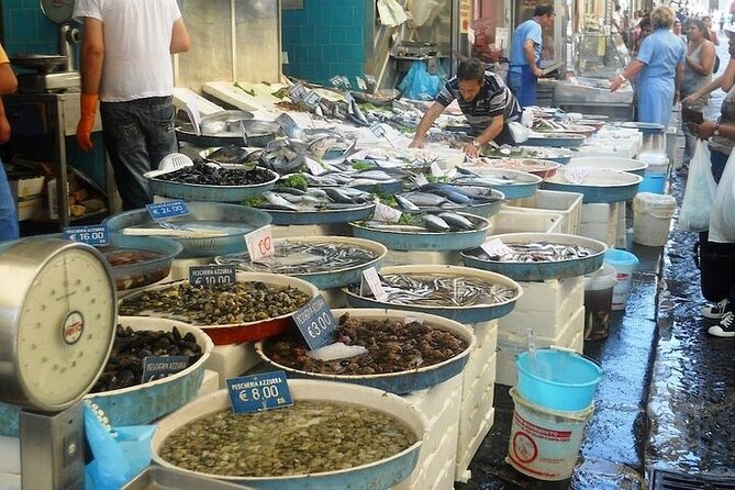 Naples Food Tour (2hrs) - What you’ll actually eat: coffee, water, snacks, and meal-style bites