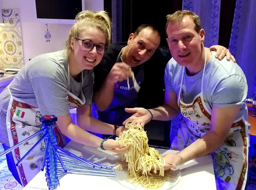 Naples: Fresh Pasta Cooking Class and Dinner with a Local - Should you book it?