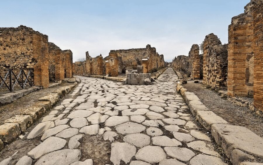 Naples: Herculaneum Entry Ticket with Digital Audio Guide - Who This Ticket Is Best For