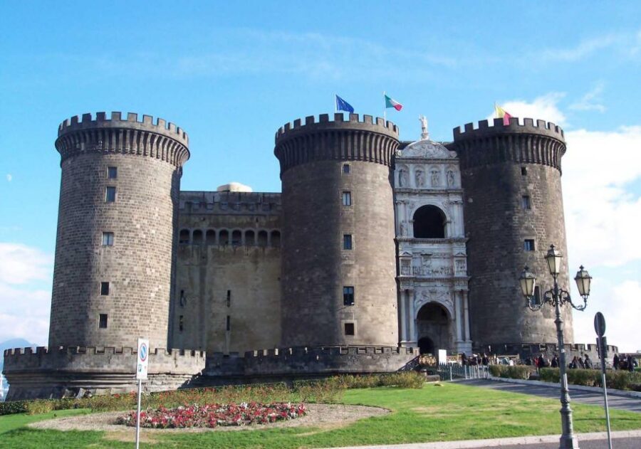 Naples: Historic Center Guided Tour with Underground Ruins - Who this tour suits best (and who should pass)