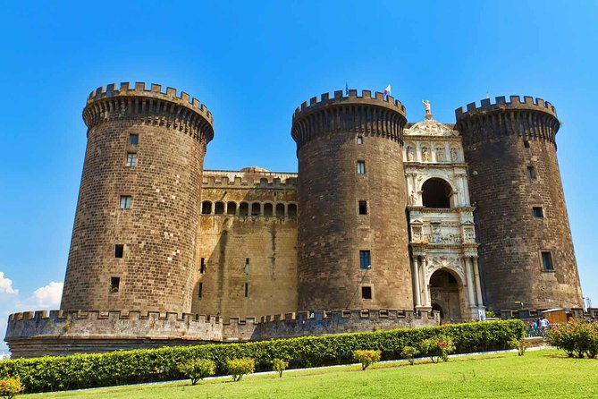Naples in-Depth Private Walking Tour with Expert Guide - Duomo di Napoli and the Chapel of San Gennaro: the miracle tradition moment