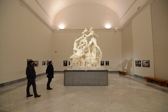 NAPLES: MANN, National Archeological Museum of Naples - Where You Meet and How the Timing Works (Piazza Museo at 9:00 am)