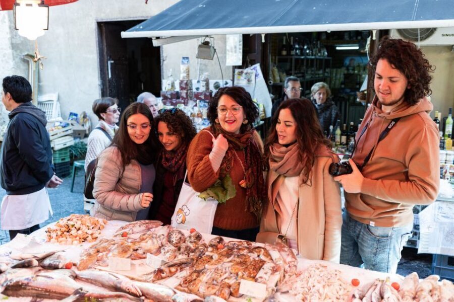 Naples: Markets and Cooking Class at Local's Home - Who should book this cooking-and-market day