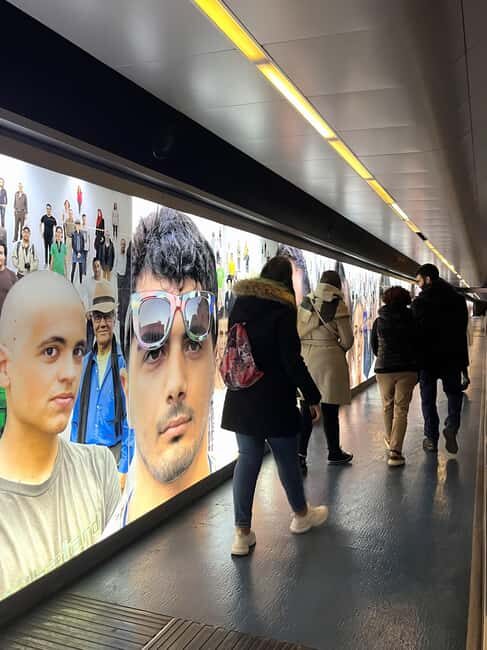 Naples Metro Tour with Metro Ticket 24h Included - Meeting at Municipio Station and What the 2-Hour Format Means