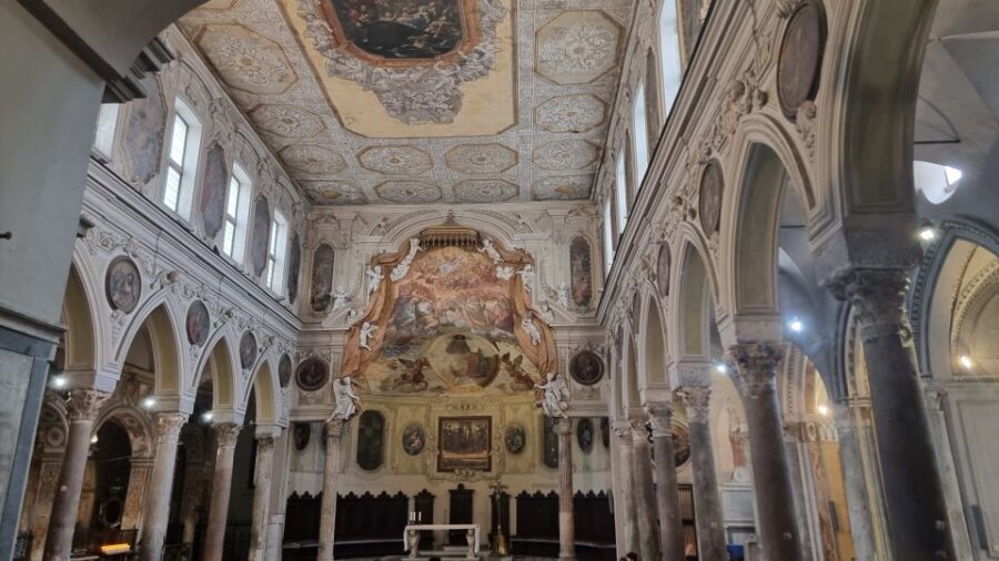 Naples: Monuments and Historic District Self-Guided Tour - Historic center route vs monumental area: how to choose your loop
