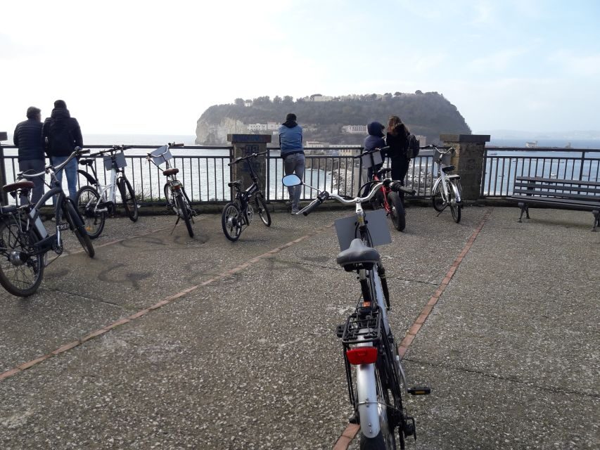 Naples: Panoramic E-Bike Tour - The ride back: Rotonda Diaz, Fontana del Sebeto, and Palazzo Donn’Anna