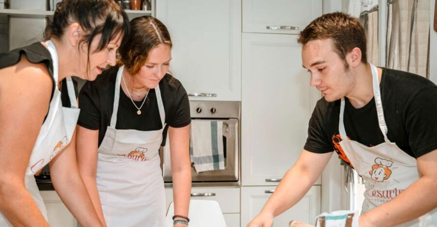 Naples: Pasta and Tiramisu Class at a Local's Home - Key highlights you’ll care about