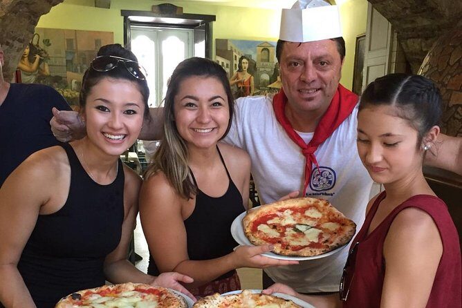 Naples Pizza Cooking Class - The Margherita backstory that ties the meal to Italy