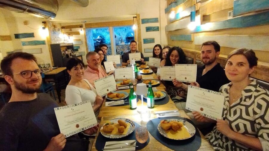 Naples: Pizza Making Class with Neapolitan Chef and drink - Neapolitan pizza in Naples: why this class feels different