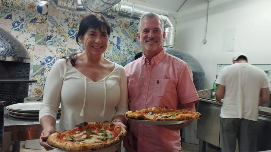 Naples: Pizza Making Class with Neapolitan Chef and drink - Where it starts: Gusto Marigliano Pizzeria on Via Medina