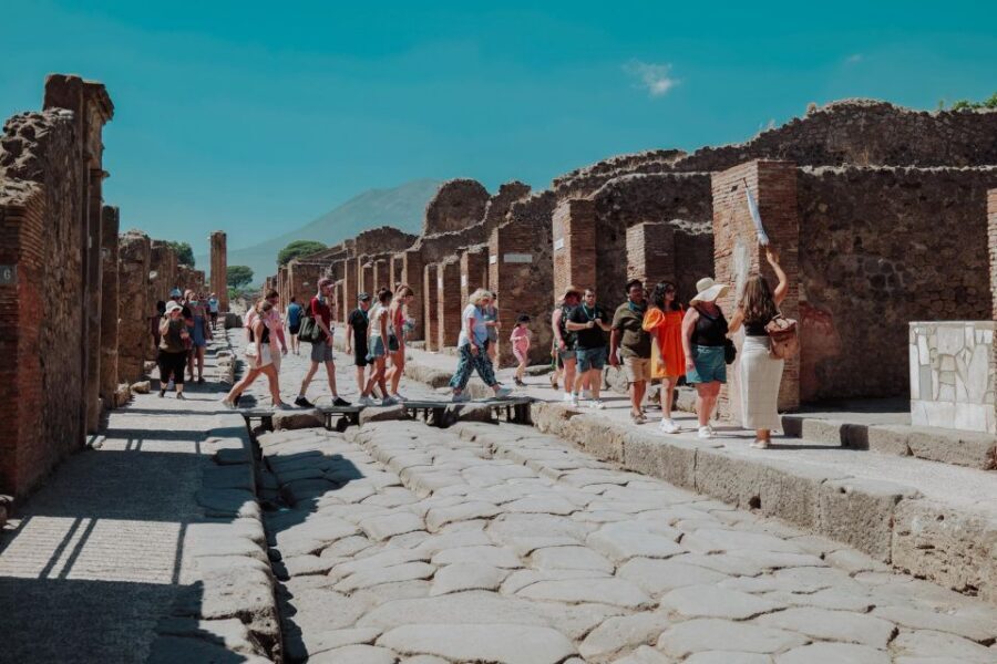 Naples: Pompeii and Mount Vesuvius Entry Tickets and Tour - Who this tour fits best (and who should choose another plan)