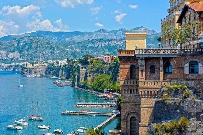 Naples, Pompeii and Sorrento full day tour from Naples - Sorrento for one hour: views and “pick your priorities”