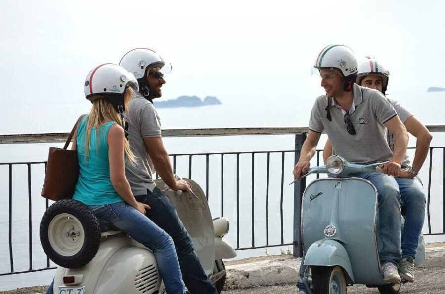Naples: Private Classic Vespa City Tour - Piazza Municipio: major sights, quick photos, and the city’s power center