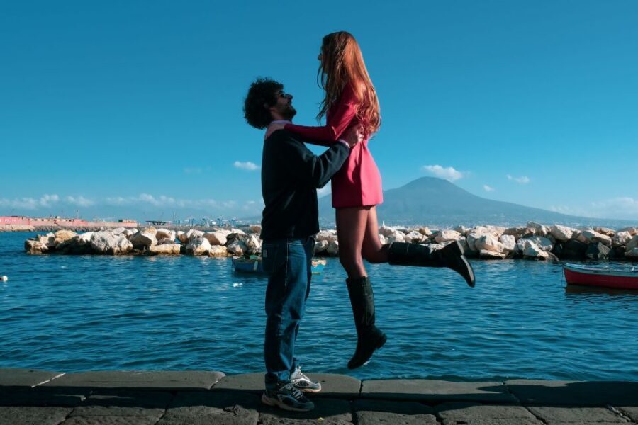 Naples: Private Photoshoot Plebiscito and Vesuvio View - Naples in 45 minutes: turning selfies into real portraits