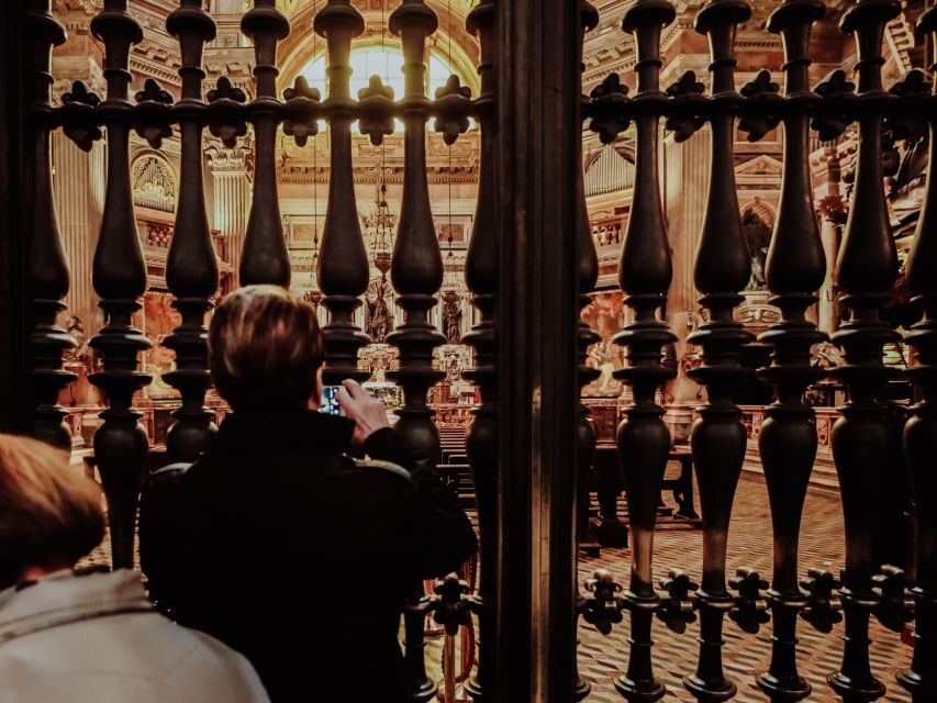 Naples: Private Walking Tour - Santa Chiara and Piazza San Domenico: the monastery moment that slows you down