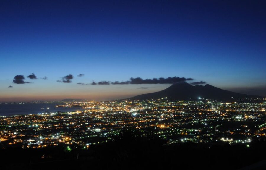 Naples: romantic dinner on the rooftop terrace - Hotel Excelsior Rooftop: The Naples View Part of the Meal