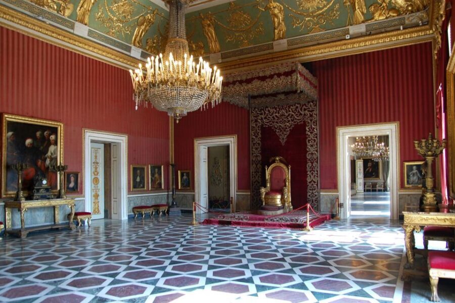 Naples: Royal Palace and Spanish Quarter Private Tour - Inside the Royal Palace: paintings, portraits, tapestries, and the royal court world