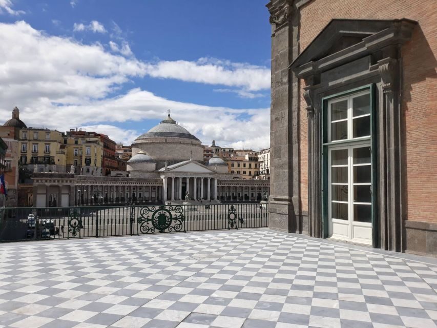 Naples: Royal Palace and Spanish Quarter Private Tour - Who should book this tour, and who should reconsider