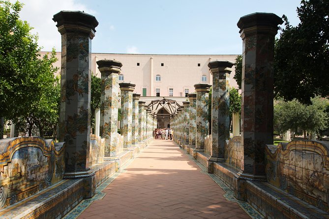 Naples: Saint Chiara Cloister and Velied Christ Guided Experience - Piazza del Gesù Nuovo start: logistics that keep the day calm