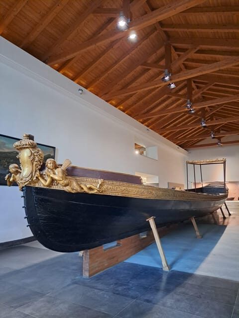 Naples: San Martino and Sant'Elmo Castle Guided Tour - Cloisters, nativity scenes, and Bourbon surprises at San Martino