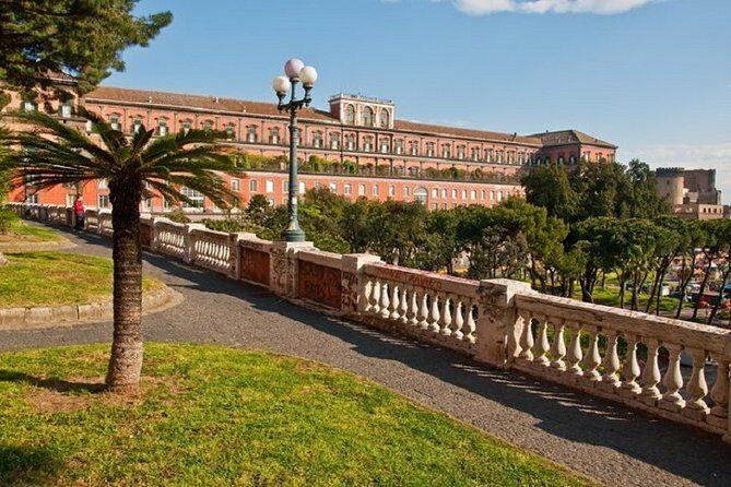 Naples Shore Excursion:Small Group Naples City Sightseeing Tour - Small group size: why it matters and where it can still go wrong